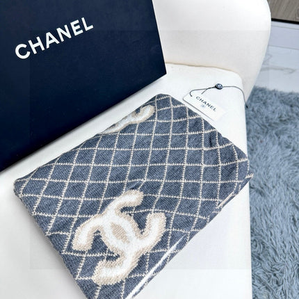 CHANEL 25S SCARF 185 IN CASHMERE 721524
