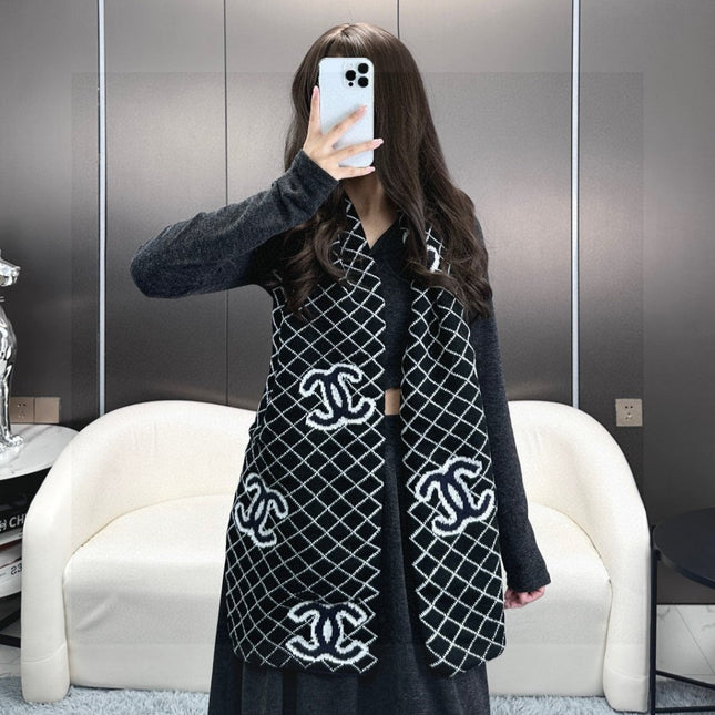 CHANEL 25S SCARF 185 IN CASHMERE 721526