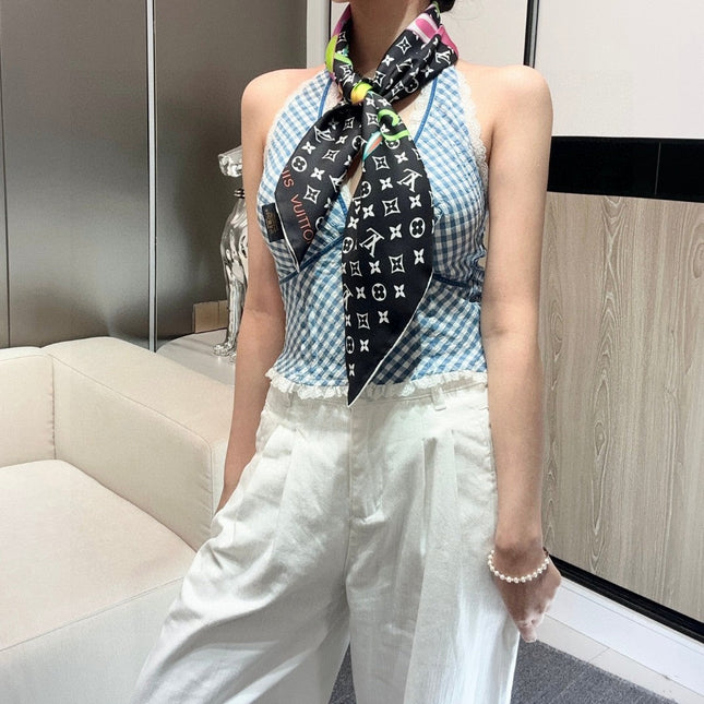 LV SCARF 90 CM IN SILK 721521