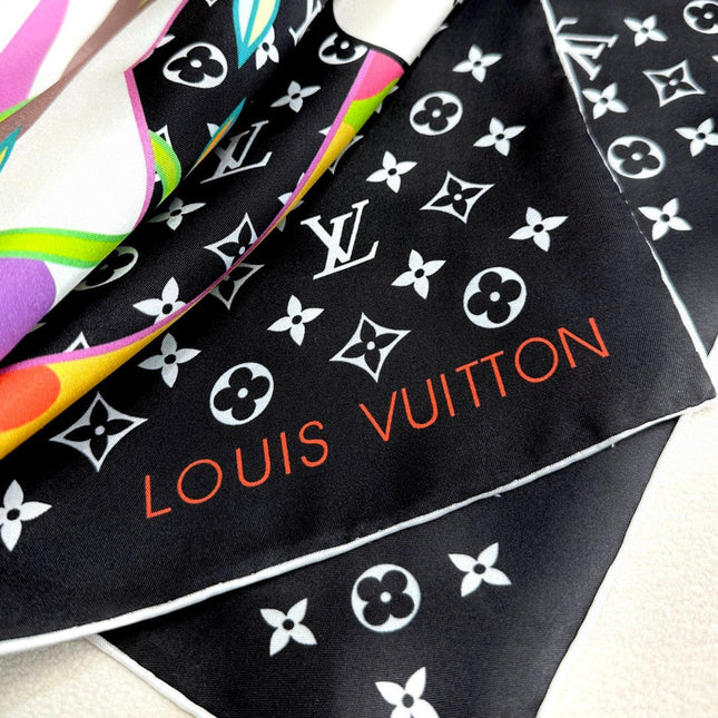 LV SCARF 90 CM IN SILK 733947
