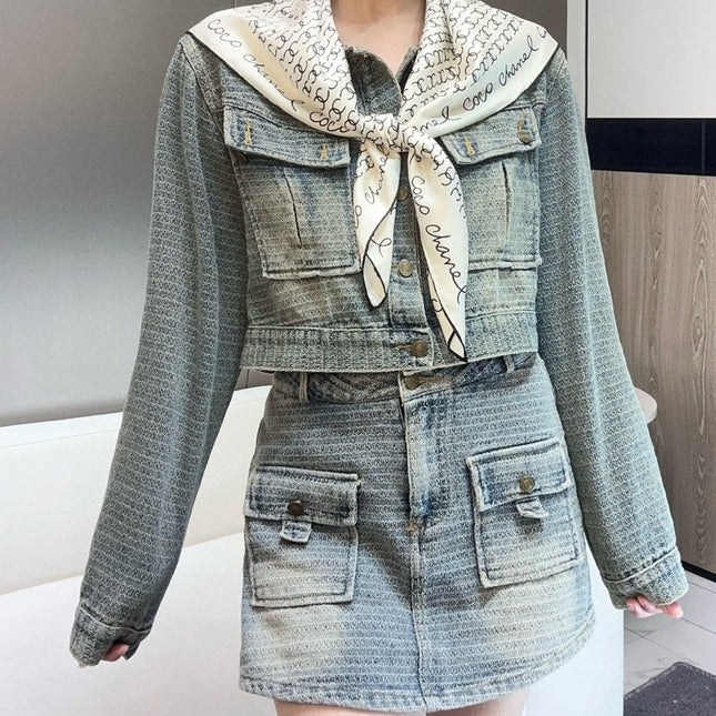 CHANEL 25S SCARF 90 IN SILK 732138