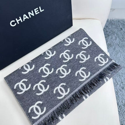 CHANEL 25S SCARF 180 IN CASHMERE WOOL 733941