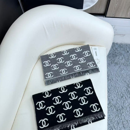 CHANEL 25S SCARF 180 IN CASHMERE WOOL 733941