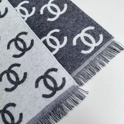 CHANEL 25S SCARF 180 IN CASHMERE WOOL 733941
