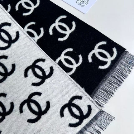 CHANEL 25S SCARF 180 IN CASHMERE WOOL 733942