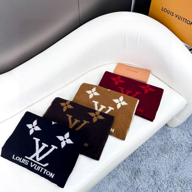 LV SCARF 180 CM IN CASHMERE 700777