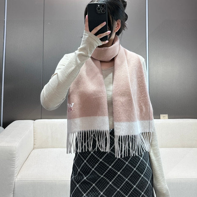 LV SCARF 180 CM IN CASHMERE 700795