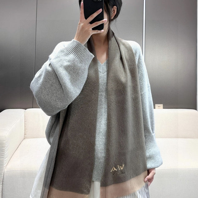 LV SCARF 180 CM IN CASHMERE 700797