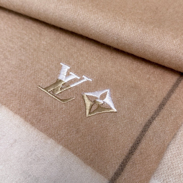LV SCARF 180 CM IN CASHMERE 700794