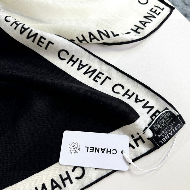 CHANEL 25S SCARF 140 IN CASHMERE SILK 702020