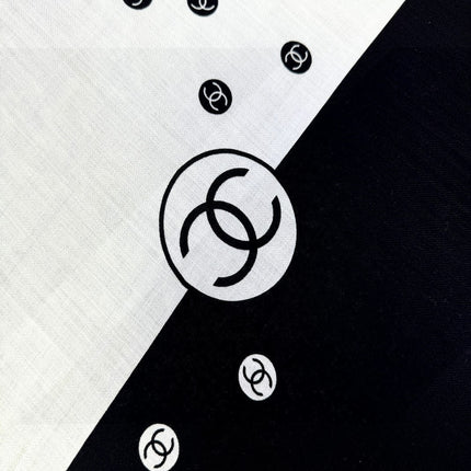 CHANEL 25S SCARF 140 IN CASHMERE SILK 702020