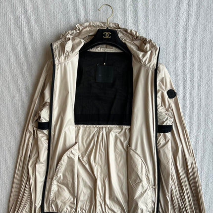 MONCLER UV-PROTECTION WINDBREAKER JACKET 269694