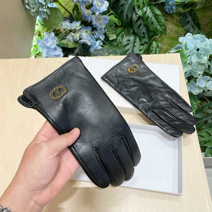 GLOVES WITH EMBROIDED LOGO IN BLACK LAMBSKIN 448220