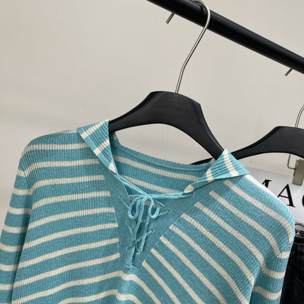 DIOR LONG-SLEEVE SWEATER WITH NAVY STRIPED COLLAR 275933