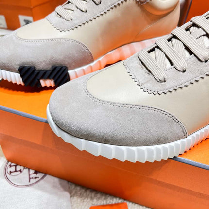BOUNCING SNEAKER IN PALE GRAY SUEDE AND CALFSKIN