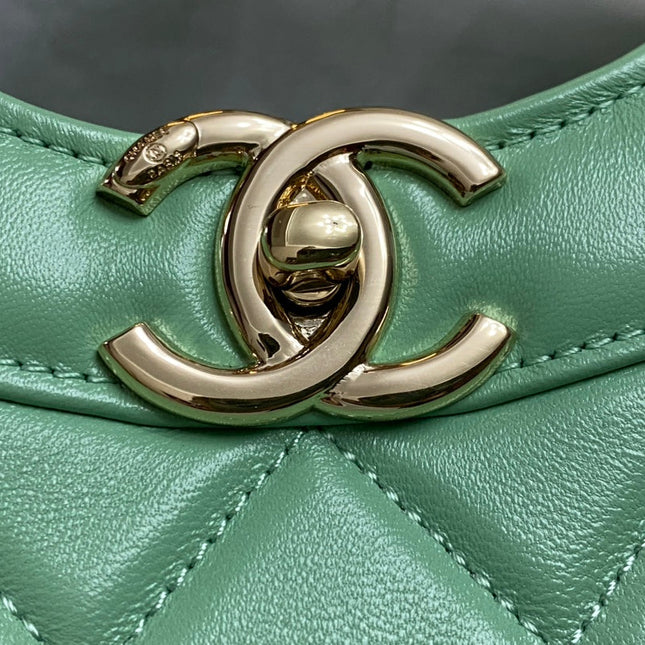CC 39 LARGE SHOPPING BAG IN GREEN MINT CALFSKIN