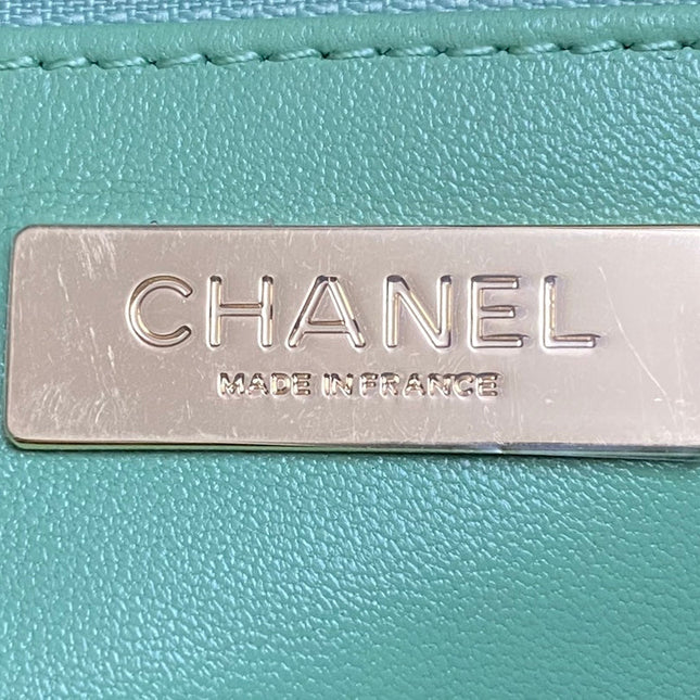 CC 39 LARGE SHOPPING BAG IN GREEN MINT CALFSKIN
