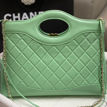 CC 39 LARGE SHOPPING BAG IN GREEN MINT CALFSKIN