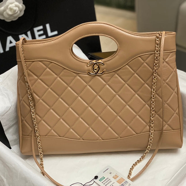 CC MEDIUM 36 SHOPPING BAG IN CAMEL BROWN CALFSKIN