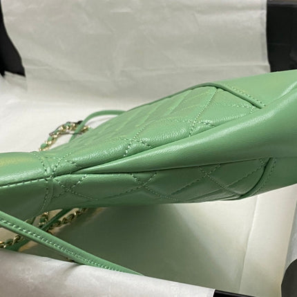 CC MINI 23 SHOPPING BAG IN GREEN MINT CALFSKIN