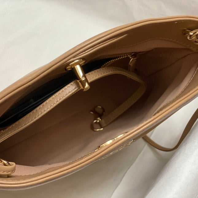 CC MINI 23 SHOPPING BAG IN CAMEL BROWN CALFSKIN