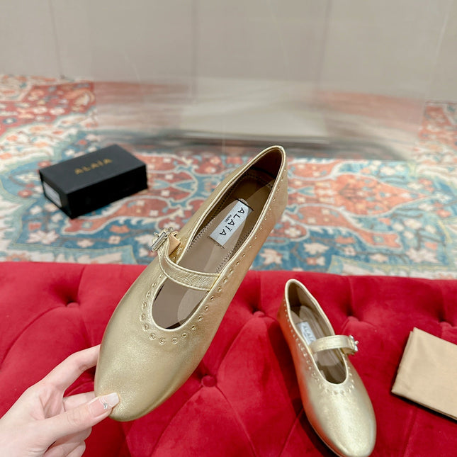 ALAIA MARY JANE IN GOLD LAMBSKIN WITH GOLD HARDWARE