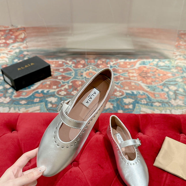 ALAIA MARY JANE IN SILVER LAMBSKIN WITH SILVER HARDWARE