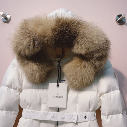 MONCLER 25S COAT IN WHITE 054