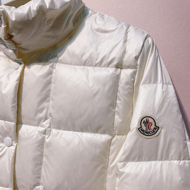 MONCLER 25S JACKET IN WHITE 037