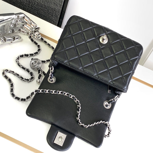 CC SMALL 17 FLAP BAG IN BLACK CALFSKIN