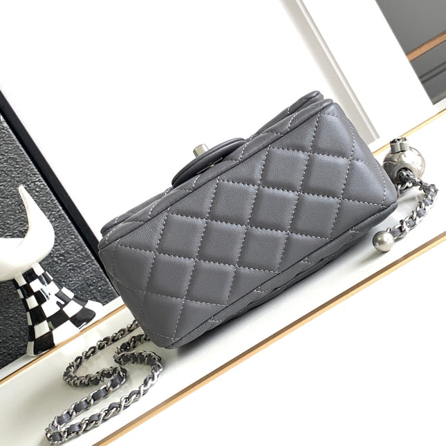 CC SMALL 17 FLAP BAG IN DARK GREY CALFSKIN