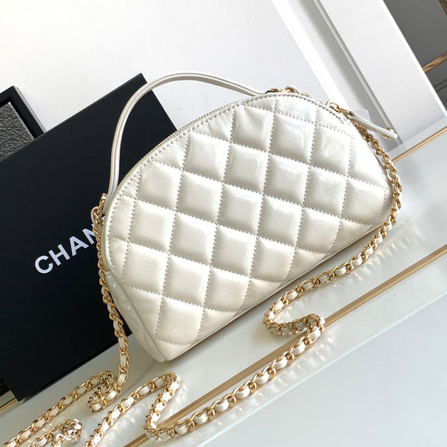 CC CLASSIC MINI 20 CLUTCH WITH STRAP IN GLOSSY WHITE CALFSKIN