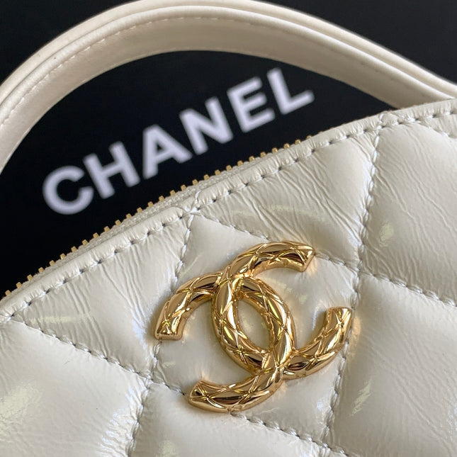 CC CLASSIC MINI 20 CLUTCH WITH STRAP IN GLOSSY WHITE CALFSKIN