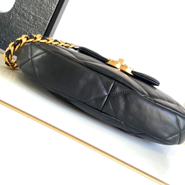 CC LARGE 30 HOBO BAG IN BLACK CALFSKIN MIX METAL HARDWARE