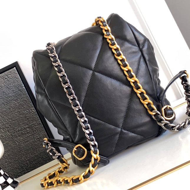 CC BACKPACK 26 IN BLACK CALFSKIN WITH GOLD HARDWARE