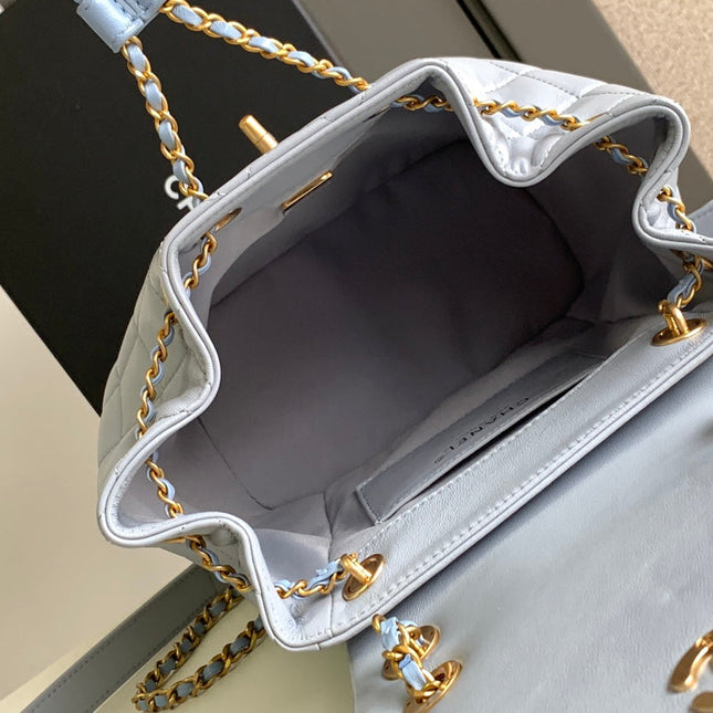 CC 25 BACKPACK IN LIGHT GREY CALFSKIN GOLD HARDWARE