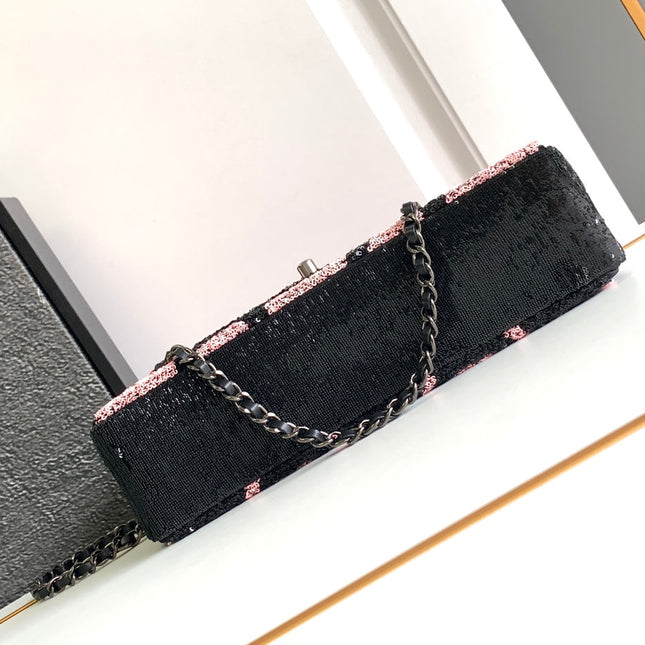 CC 25 GRAFFITI SEQUINS FLAP BAG BLACK MIX PINK