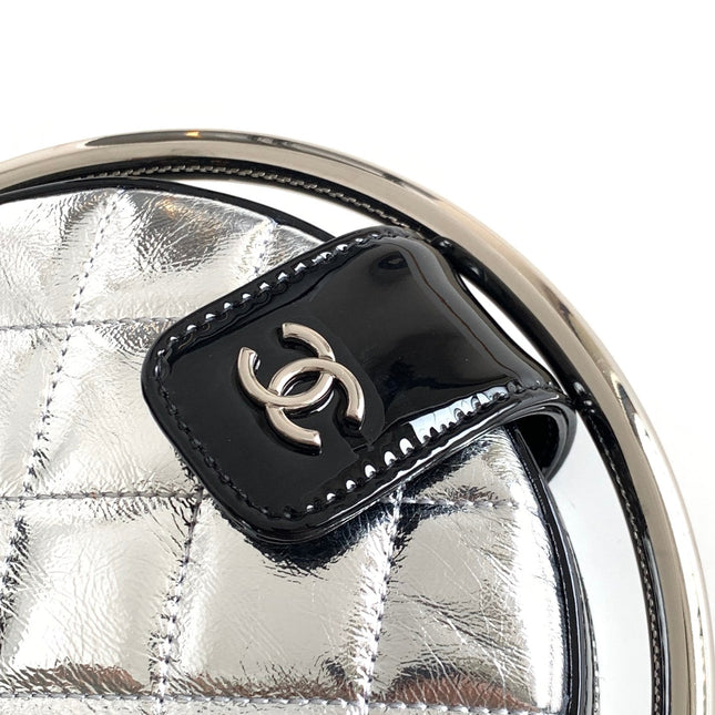 CC MINI 18 EARTH GLOBE ORB CHAIN BAG IN SILVER CALFSKIN