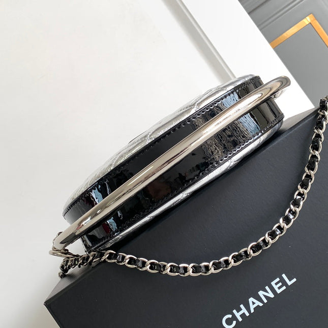 CC 22 EARTH GLOBE ORB CHAIN BAG IN SILVER CALFSKIN