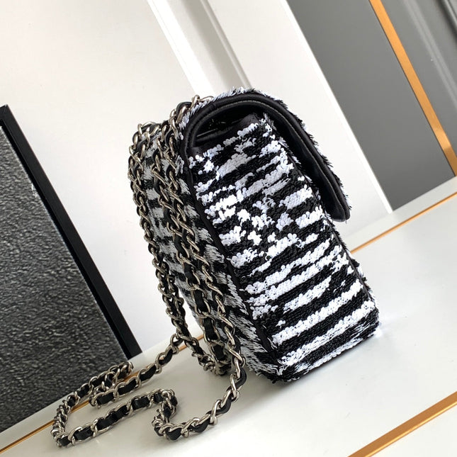 CC 21 EVENING PARTY BAG IN BLACK MIX WHITE WOOL TWEED