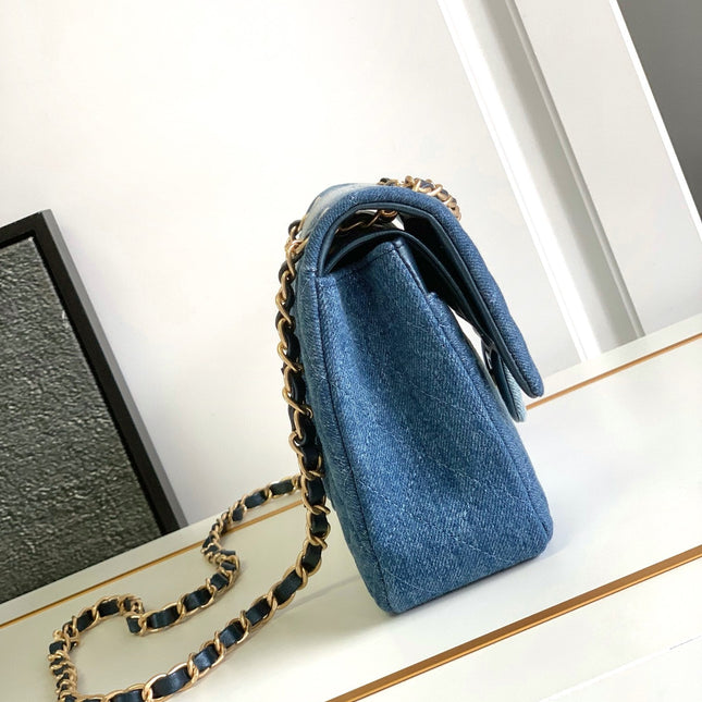 CC MEDIUM 25 CLASSIC BAG IN BLUE DENIM DIP