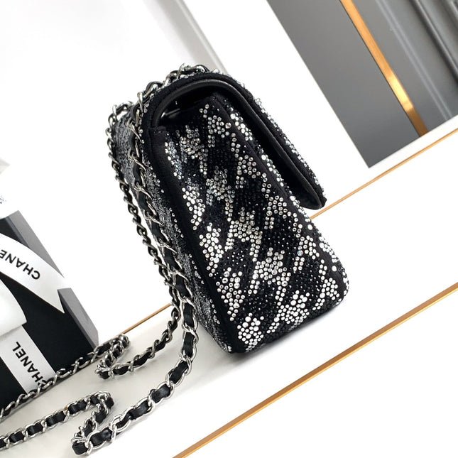 CC 21 EVENING BAG IN BLACK MIX SILVER CALFSKIN