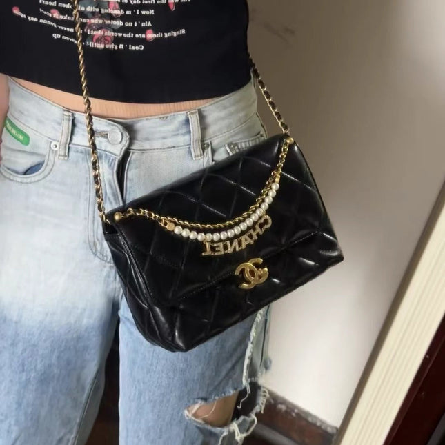 CC MINI 23 FLAP BAG IN BLACK CALFSKIN GOLD HARDWARE