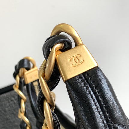 CHANEL 25S HOBO BAG 26 CM IN BLACK LAMBSKIN WITH GOLD HARDWARE