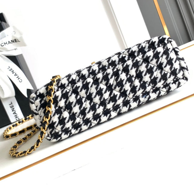 CC SMALL 20 KELLY SHOPPER BLACK MIX WHITE TWEED BRUSHED GOLD HARDWARE