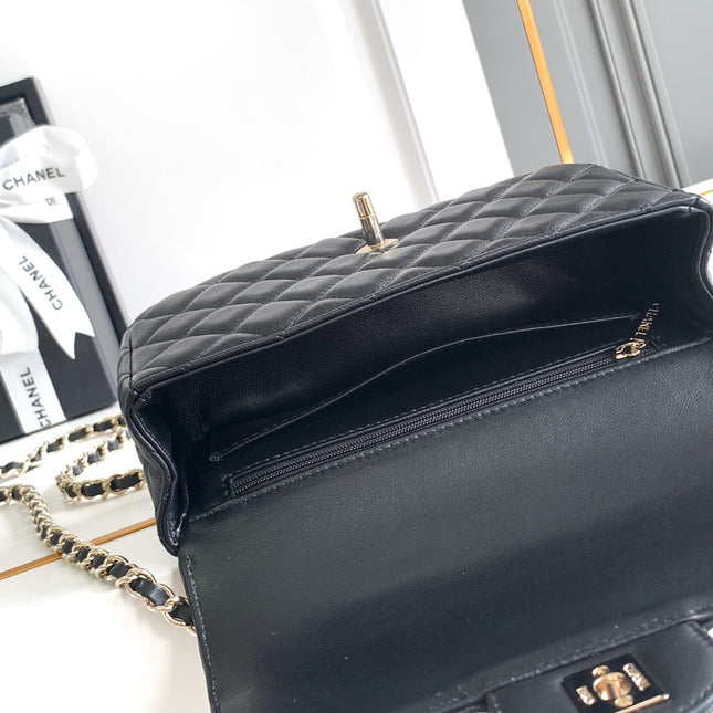 CC MINI 20 FLAP BAG IN BLACK CALFSKIN