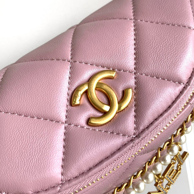CC WAIST 24 BAG IN LIGHT PINK CALFSKIN WITH PEARL CHAIN AND GOLD HARDWARE