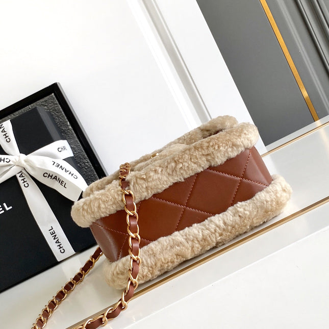 CHANEL 25S FLAP BAG 18 CM IN BEIGE WOOL AND BROWN LAMBSKIN