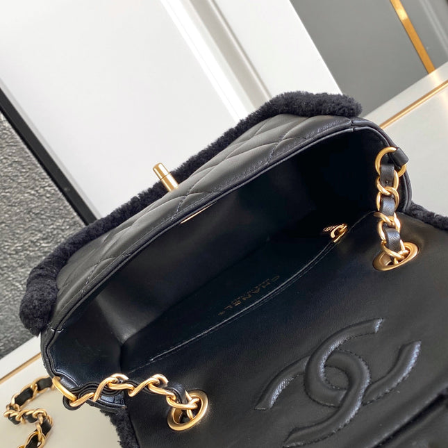 CHANEL 25S FLAP BAG 18 CM IN BLACK WOOL AND LAMBSKIN