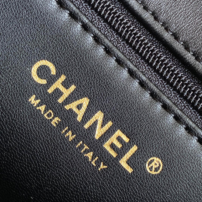 CHANEL 25S FLAP BAG 18 CM IN BLACK WOOL AND LAMBSKIN